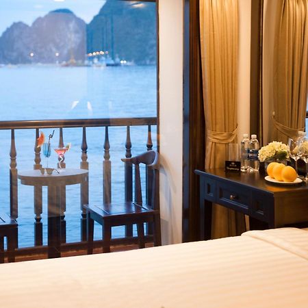 Alisa Premier Cruise Hotel Ха Лонг Екстериор снимка