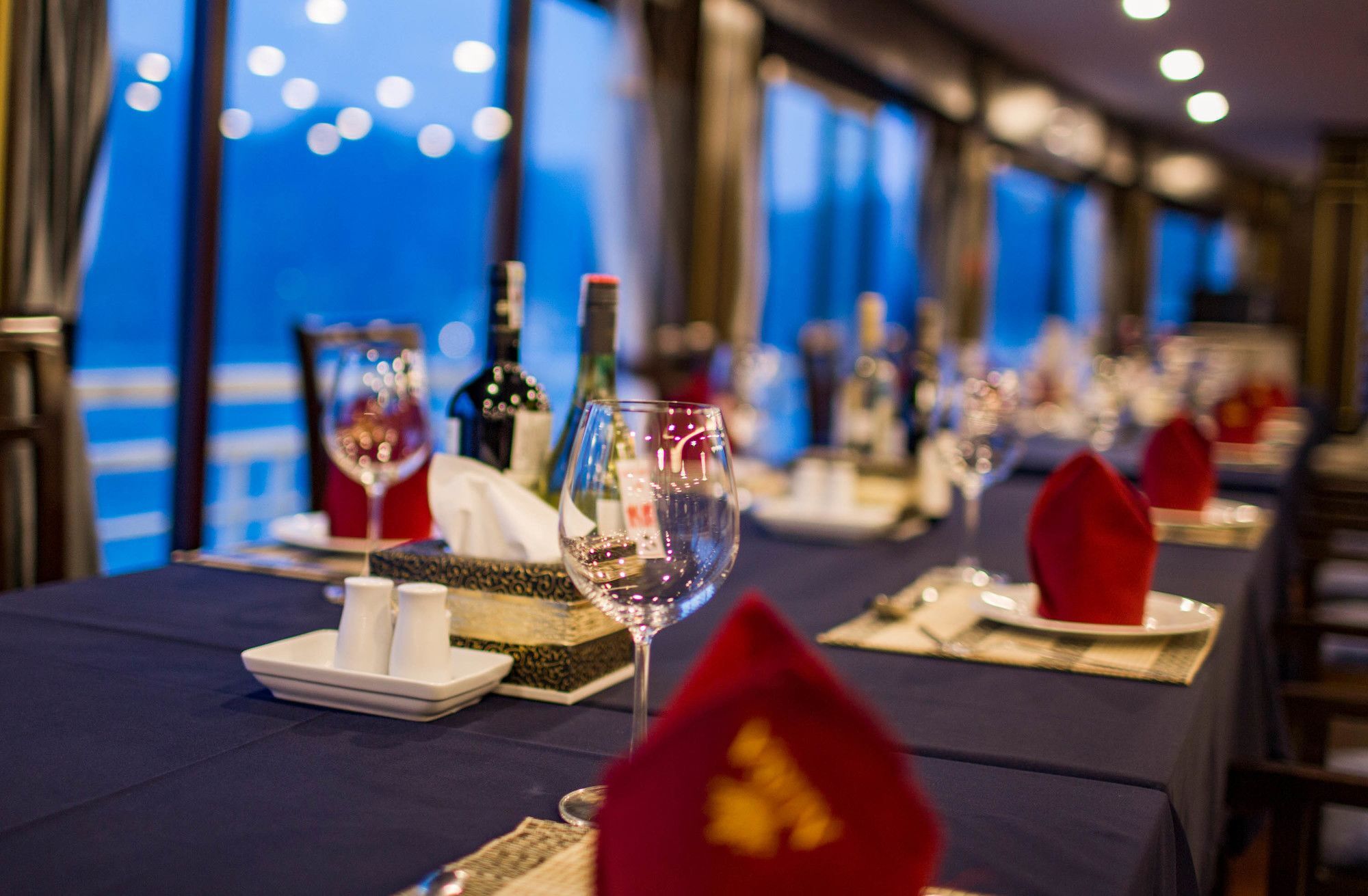 Alisa Premier Cruise Hotel Ха Лонг Екстериор снимка