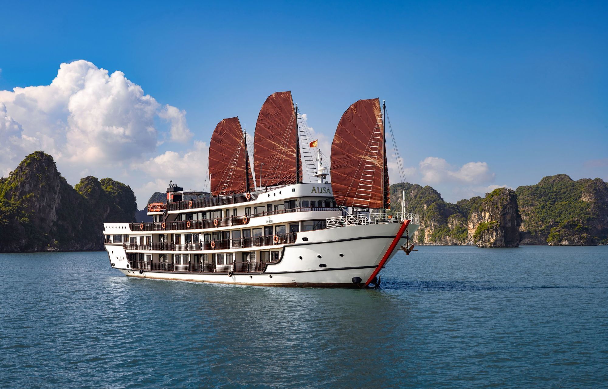 Alisa Premier Cruise Hotel Ха Лонг Екстериор снимка