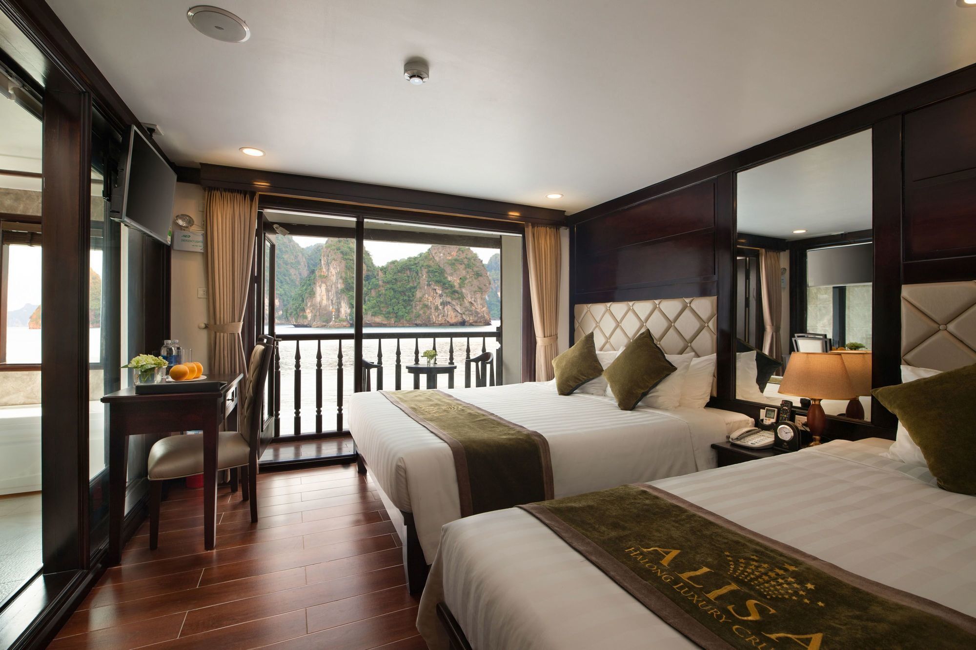 Alisa Premier Cruise Hotel Ха Лонг Екстериор снимка