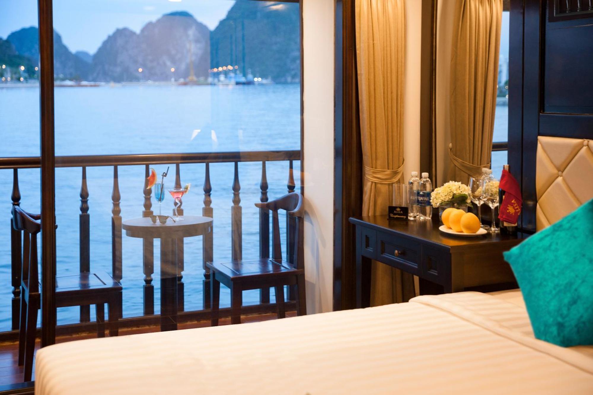 Alisa Premier Cruise Hotel Ха Лонг Екстериор снимка